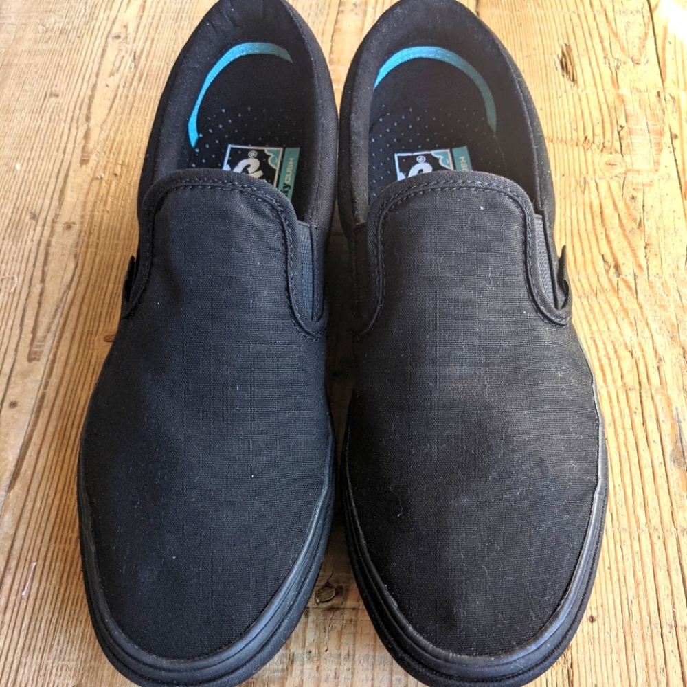 Vans comfy cush slip ons in Black. Unisex.